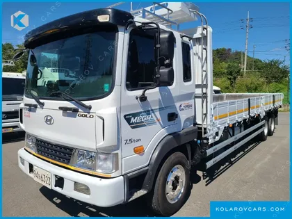 HYUNDAI MEGA TRUCK GOLD
