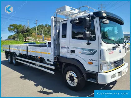 HYUNDAI MEGA TRUCK GOLD
