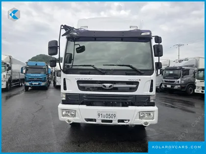TATA DAEWOO NOBUS MID-SIZE TRUCK ROYAL