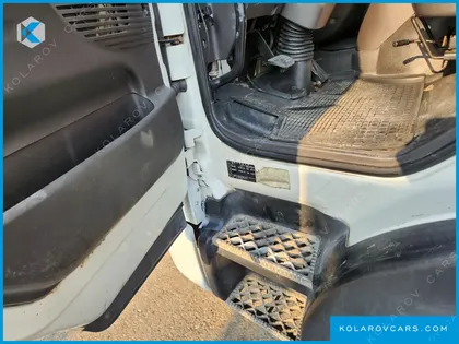 HYUNDAI MEGA TRUCK GOLD