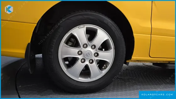 HYUNDAI STAREX SCHOOL BUS