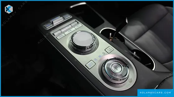 GENESIS GV70 2.5T GASOLINE 2WD