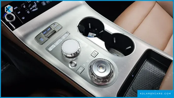 GENESIS GV70 2.5T GASOLINE 2WD