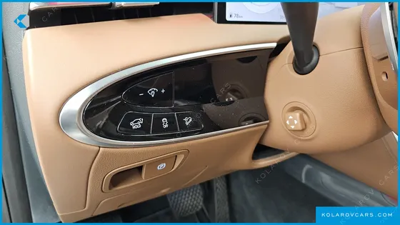 GENESIS GV70 2.5T GASOLINE 2WD