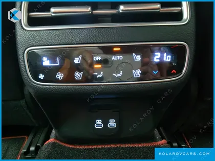 GENESIS GV70 2.5T GASOLINE 2WD