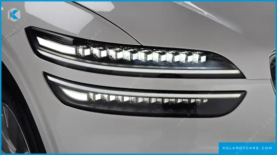 GENESIS GV70 2.5T GASOLINE 2WD