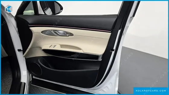 GENESIS GV70 2.5T GASOLINE 2WD