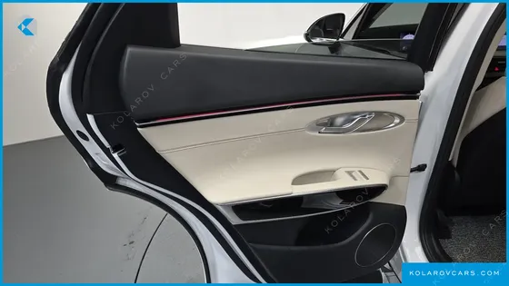 GENESIS GV70 2.5T GASOLINE 2WD