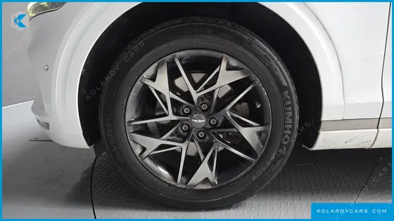GENESIS GV70 2.5T GASOLINE 2WD