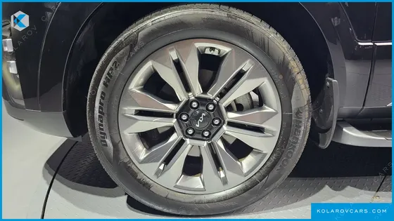 KIA MOHAVE DIESEL 3.0 4WD 6-SEATER