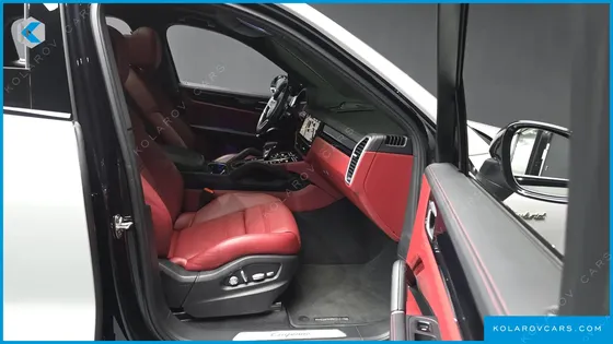 PORSCHE CAYENNE 3.0 E-HYBRID COUPE