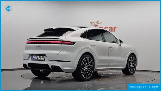 PORSCHE CAYENNE 3.0 COUPE