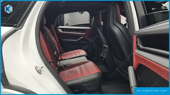 PORSCHE CAYENNE 3.0 COUPE