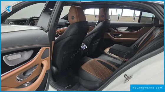 MERCEDES AMG GT 4DOOR 43 4MATIC+