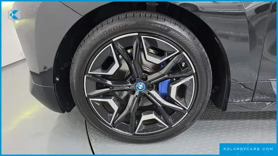 BMW IX XDRIVE40 FIRST EDITION