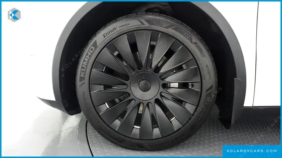 TESLA MODEL Y LONG RANGE AWD