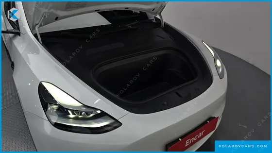 TESLA MODEL Y LONG RANGE AWD