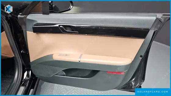 HYUNDAI GRANDEUR 2,5 GASOLINE 2WD