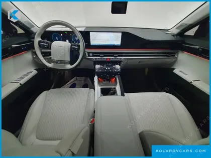 HYUNDAI GRANDEUR 2,5 GASOLINE 2WD