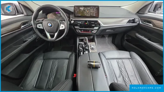 BMW GRAN TURISMO (GT) 630I XDRIVE LUXURY