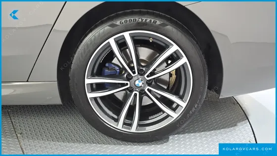 BMW GRAN TURISMO (GT) 620D M SPORT