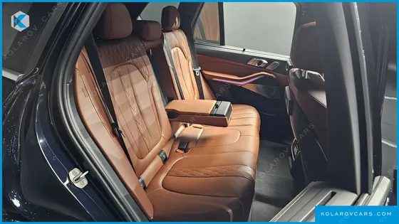 BMW X5 M50I