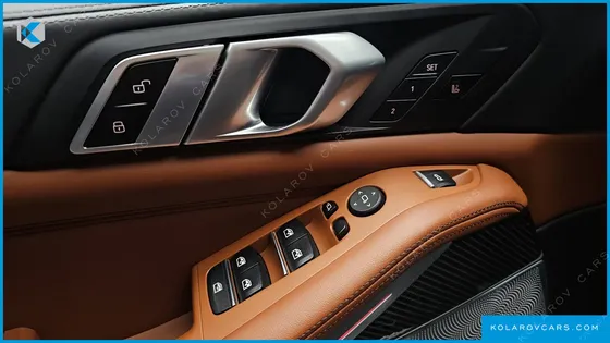 BMW X5 M50I