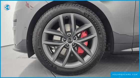 LAND ROVER RANGE ROVER SPORT P550E DYNAMIC HSE