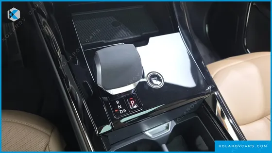 LAND ROVER RANGE ROVER SPORT P550E DYNAMIC HSE