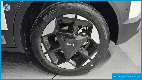 KIA SELTOS GASOLINE 1.6T 2WD