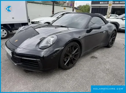 PORSCHE 911 CARRERA 4 CABRIOLET