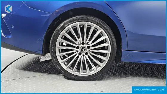 MERCEDES C-CLASS C300 AMG LINE