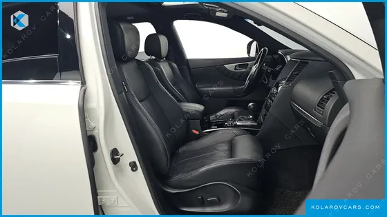 INFINITY QX70 3.7 AWD