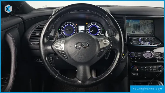 INFINITY QX70 3.7 AWD