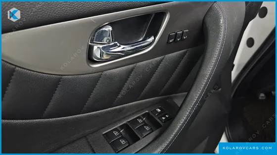 INFINITY QX70 3.7 AWD