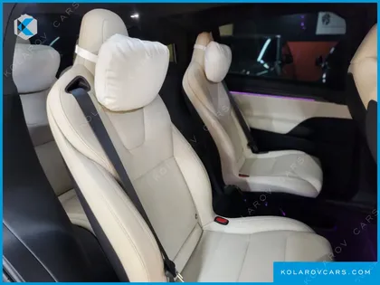 TESLA MODEL X PLAID