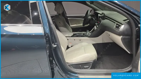 GENESIS G70 GASOLINE 2.0T 2WD