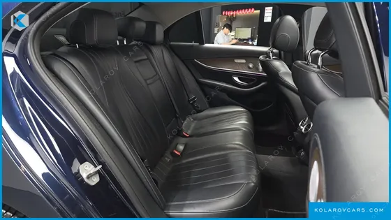 MERCEDES E-CLASS E300 4MATIC EXCLUSIVE