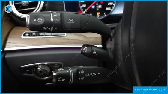 MERCEDES E-CLASS E300 4MATIC EXCLUSIVE