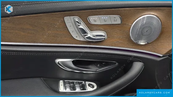 MERCEDES E-CLASS E300 4MATIC EXCLUSIVE