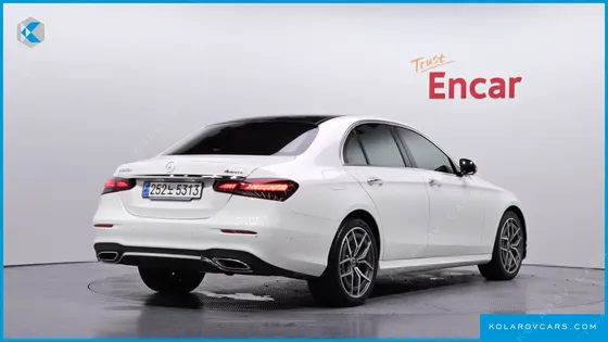 MERCEDES E-CLASS E220D 4MATIC AMG LINE