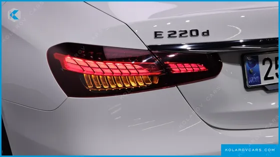 MERCEDES E-CLASS E220D 4MATIC AMG LINE