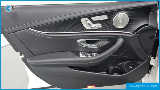 MERCEDES E-CLASS E220D 4MATIC AMG LINE