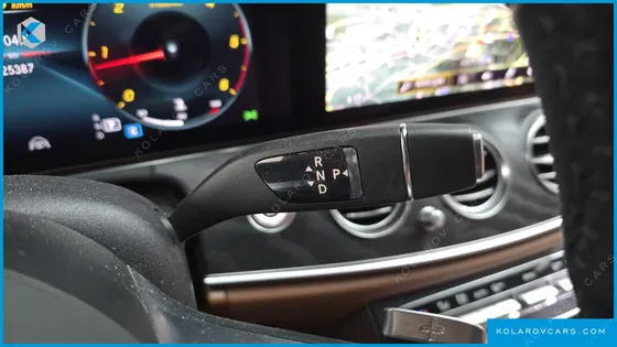 MERCEDES E-CLASS E220D 4MATIC AMG LINE