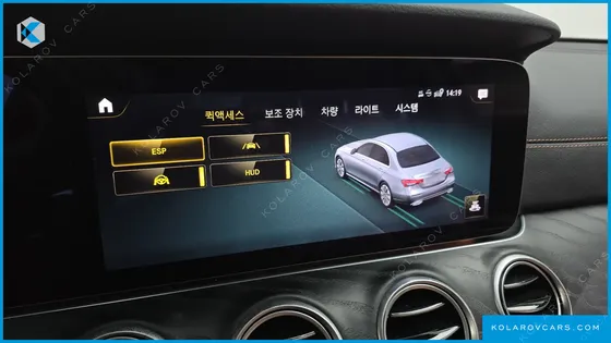 MERCEDES E-CLASS E220D 4MATIC AMG LINE