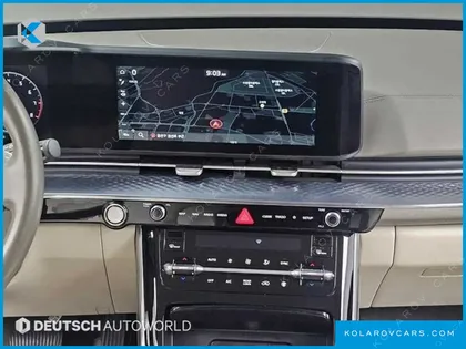 KIA CARNIVAL GASOLINE 7-SEATER HI-LIMOUSINE