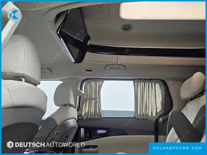 KIA CARNIVAL GASOLINE 7-SEATER HI-LIMOUSINE