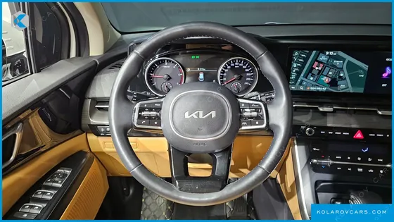 KIA CARNIVAL DIESEL 9-SEATER PRESTIGE