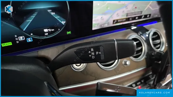 MERCEDES E-CLASS E300E 4MATIC EXCLUSIVE