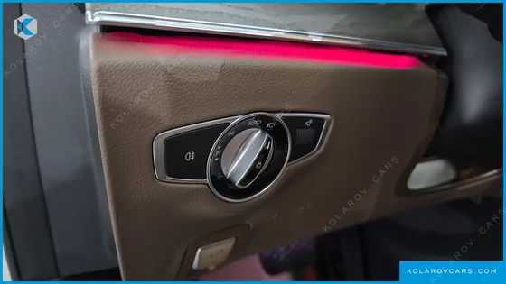 MERCEDES E-CLASS E300E 4MATIC EXCLUSIVE